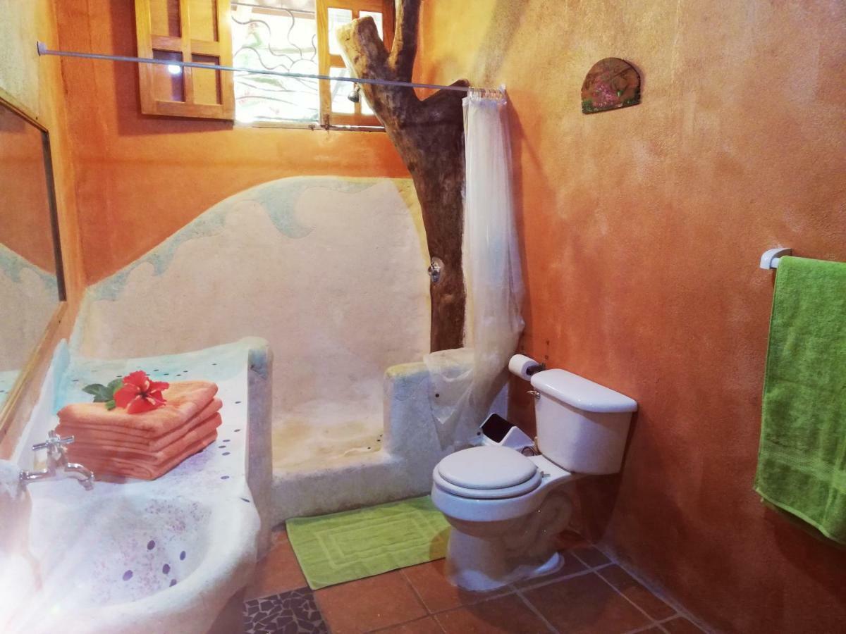 Bed and Breakfast Mundo Goub'Art Cabuya  Екстер'єр фото